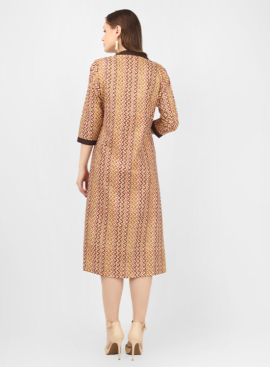 This cotton fit and flare dress is a perfect blend of style and comfort, ideal for summer parties or workwear.