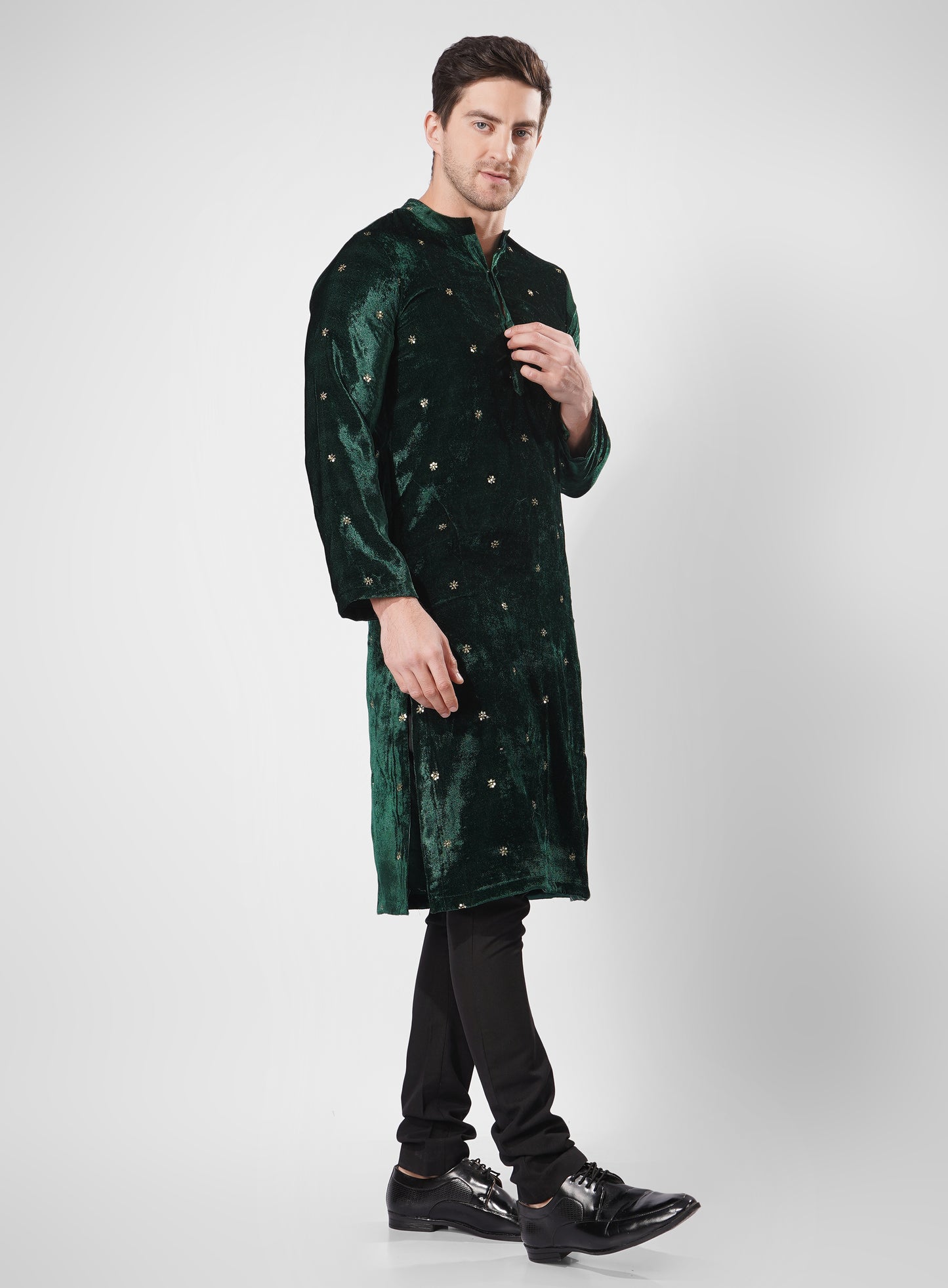 Men’s Velvet Kurta for Wedding & Festive Wear – Royal Ethnic Outfit
