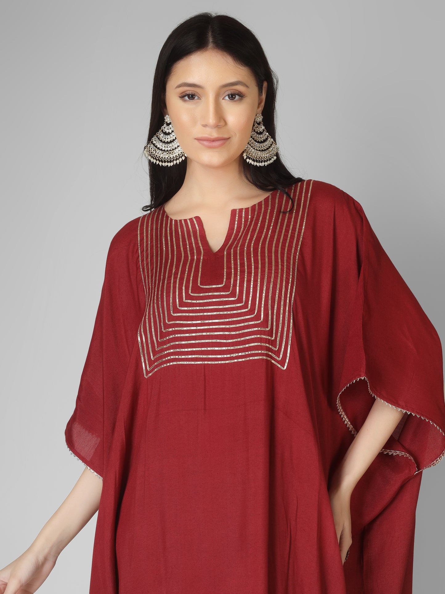 Elegant Maroon Kaftan Dress with Thread Detailing