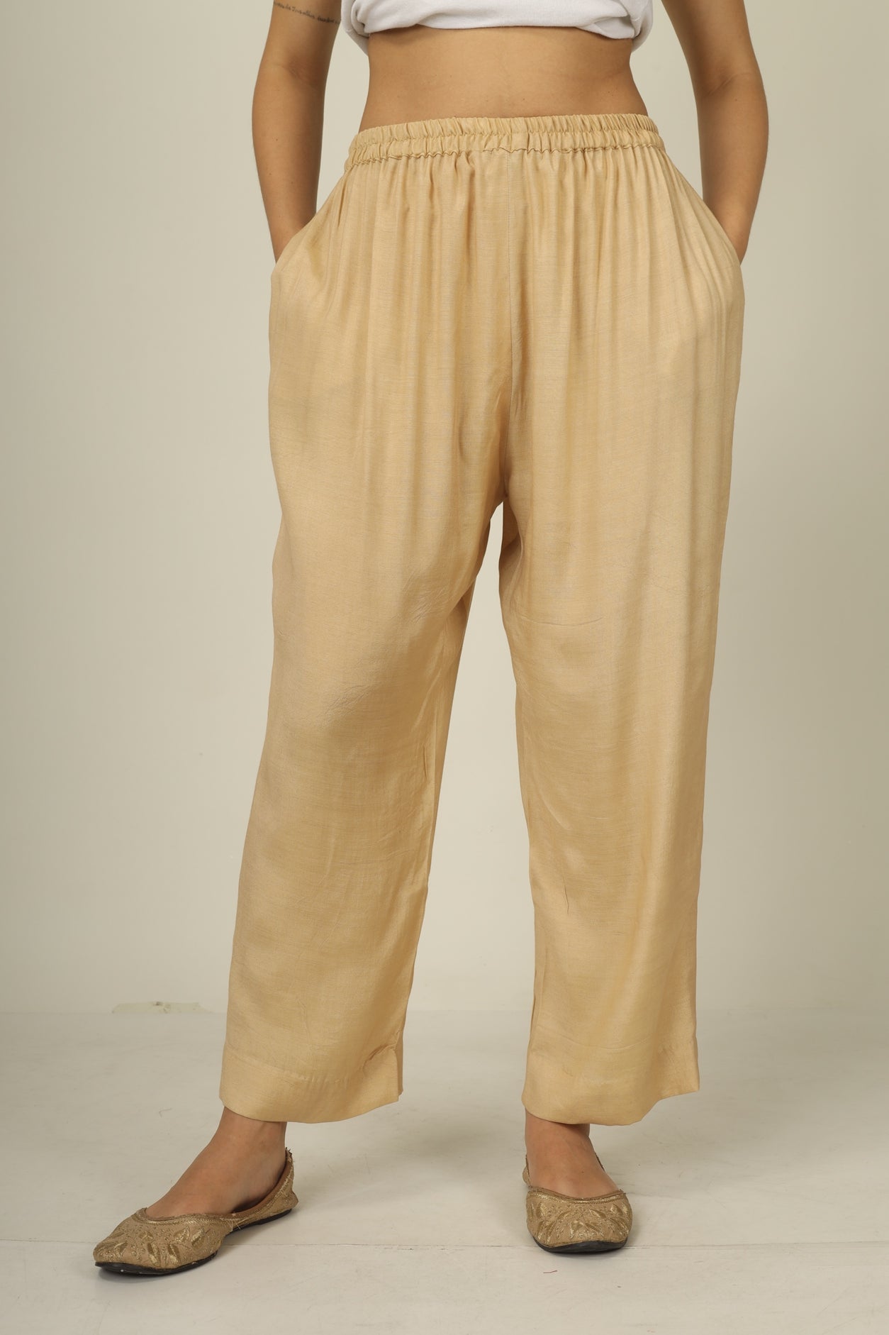 Make a statement in style with our chocclate brown kaftan suit set
