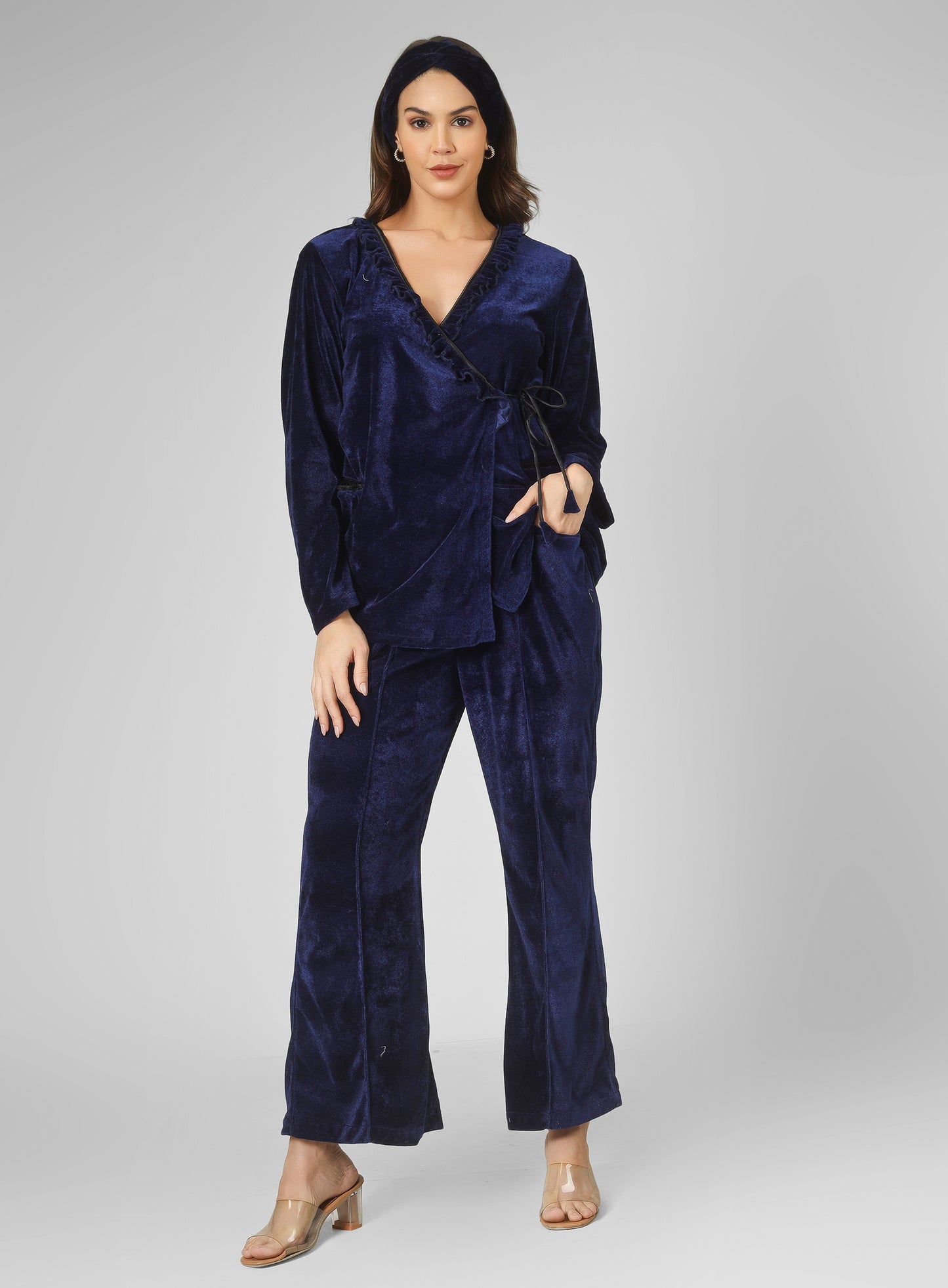 Tendy overlap Blue velvet lounge wear for all day wear