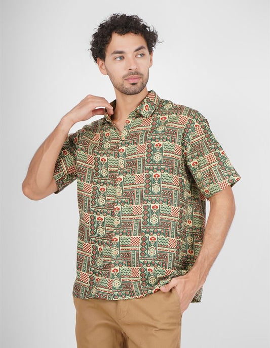 This loose fit cotton shirt is has Collar and Straight silhouette exude sophistication, perfect for all season.