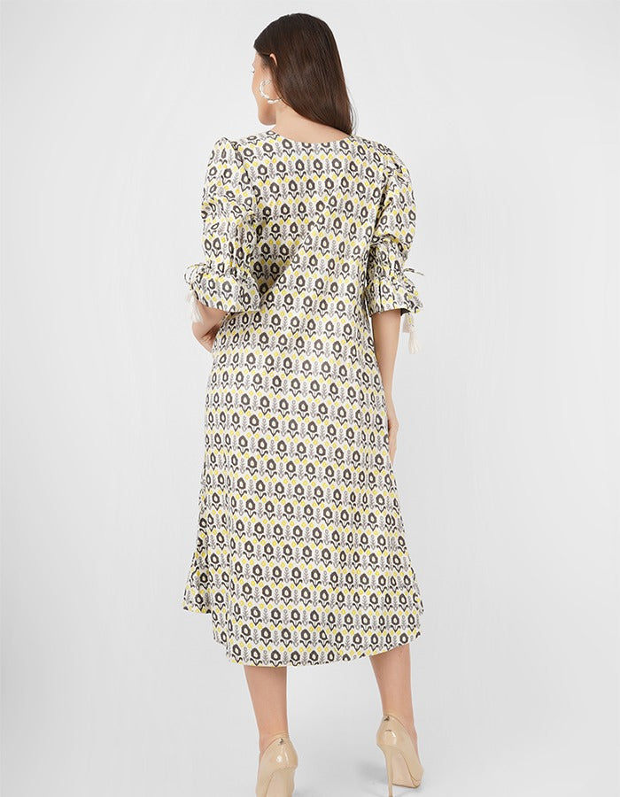 Cotton U-Neck Dress with Flared Sleeves and Side Tassel