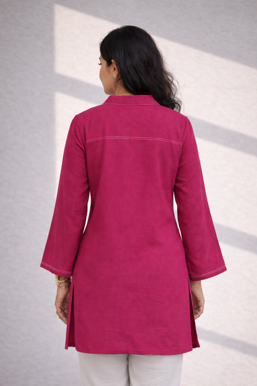 Women’s Solid Tunic Kurti – Relaxed Fit, V-Neck