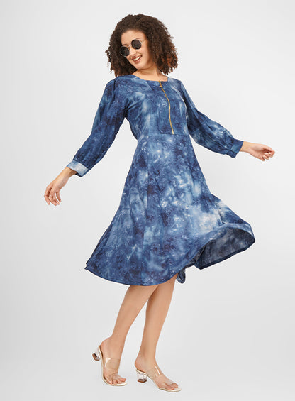 Stay effortlessly chic in this Grey Stone-Washed Printed Cotton Flared Dress, a perfect blend of style and comfort.