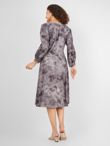 Stay effortlessly chic in this Grey Stone-Washed Printed Cotton Flared Dress, a perfect blend of style and comfort.