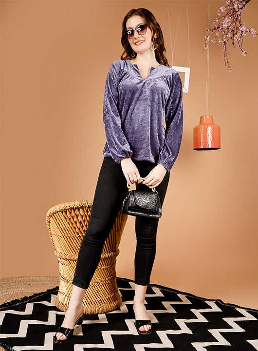 Trendy Grey Top with Gathered Sleeves – Perfect for Trousers & Skirts