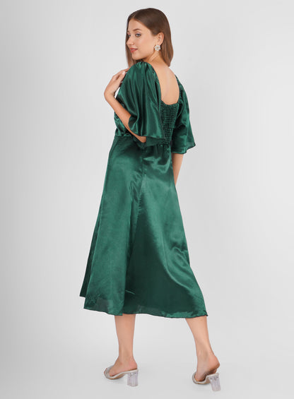 Elegant Green Satin Dress – Sweetheart Neckline Party & Evening Wear