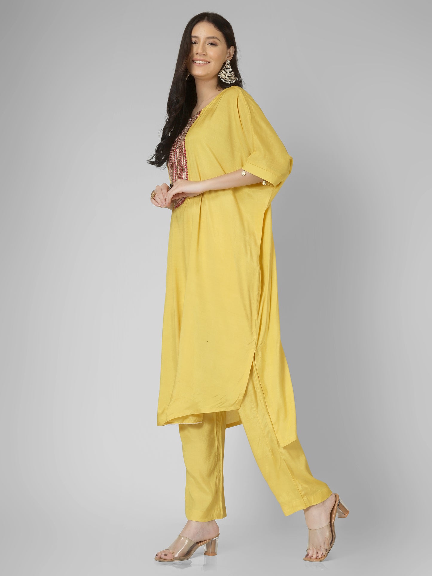 Ethereal Embroidered Kaftan Set – Handcrafted Elegance Meets Comfort”