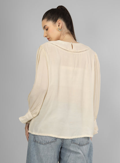 Offwhite Summer Top with Gathered Sleeves & Lace Neck Detailing