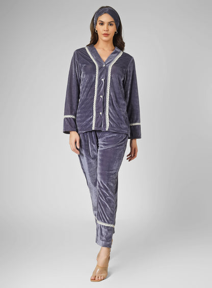 Trendy front open grey lounge wear with piping detailing with head band.
