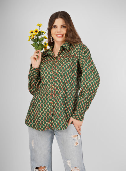 This cotton shirt stands apart with its unique design and relaxed fit. Featuring a classic silhouette,