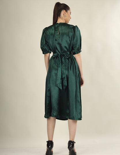 Beautiful green high fashion long dress with belt and puff sleeves is perfect for all occasions