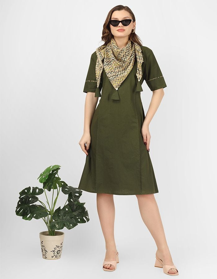 Cotton A-line straight dress with short sleeves and trendy cotton scarf