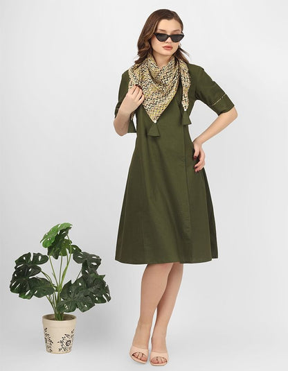 Cotton A-line straight dress with short sleeves and trendy cotton scarf