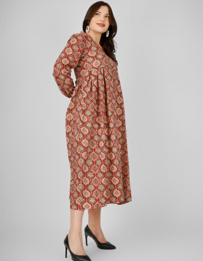 This Red cotton dress is eye catchy for summer.This tredny dress is stylish and comfortable.